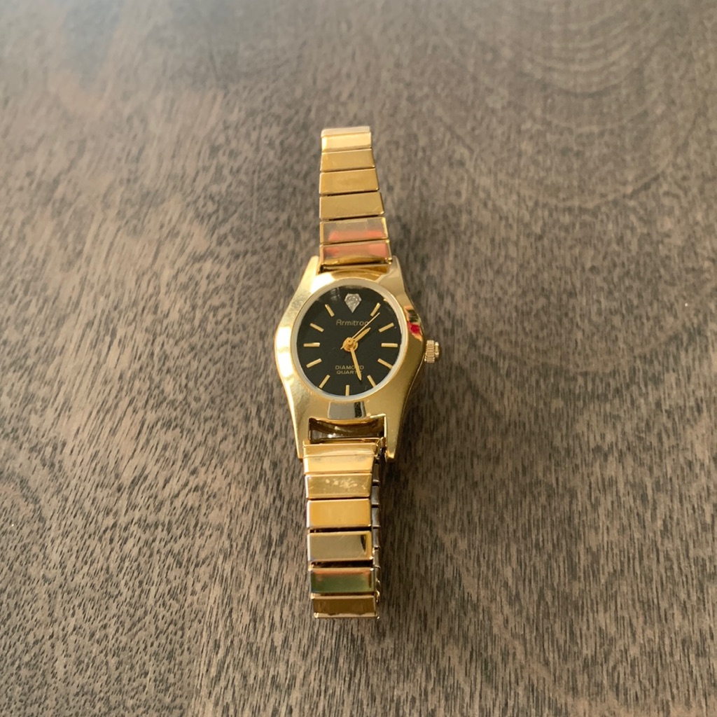 Women’s Gold Watch With Diamond